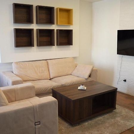 Bella Apartments Kruševac Eksteriør billede