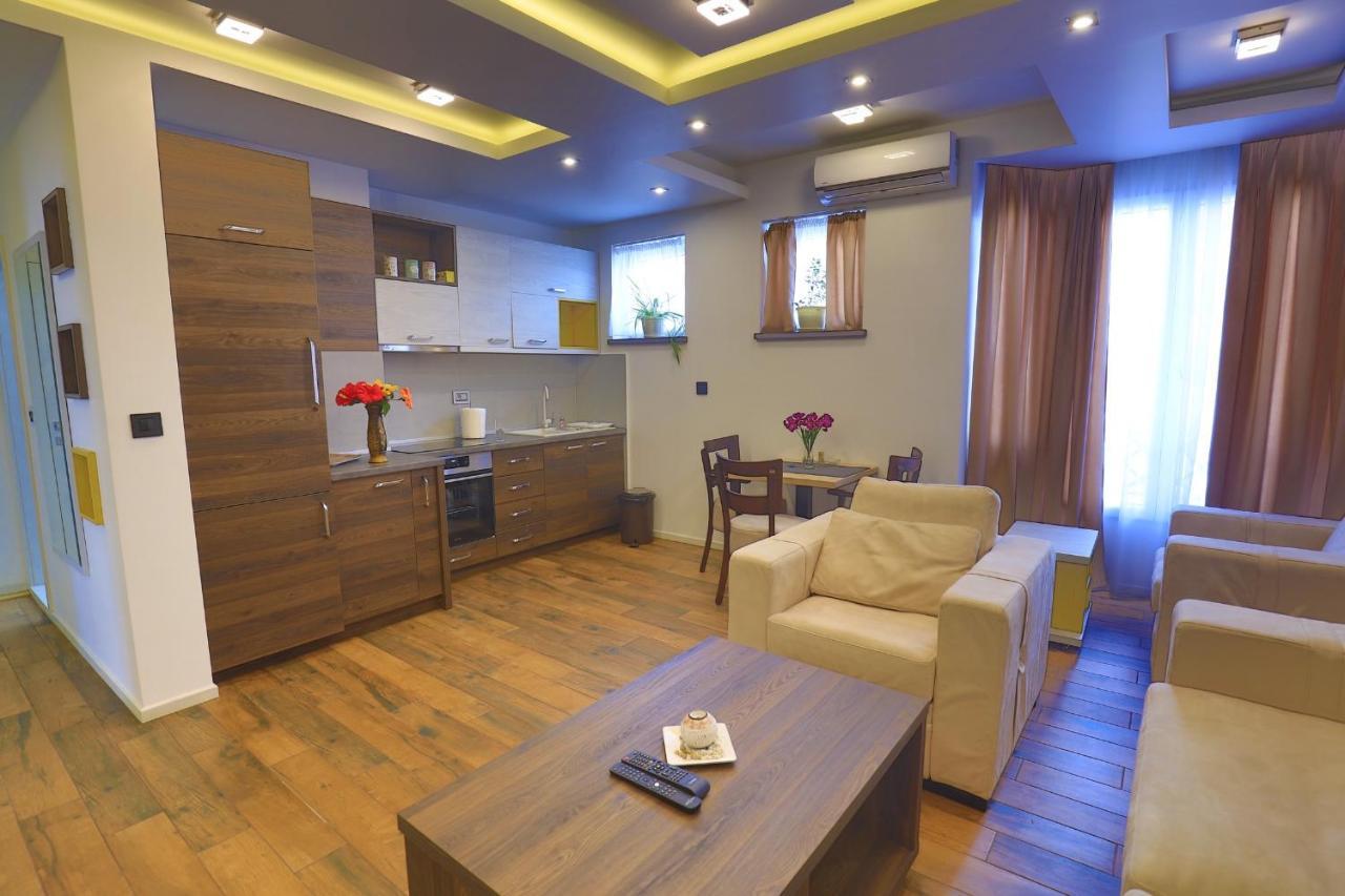 Bella Apartments Kruševac Eksteriør billede