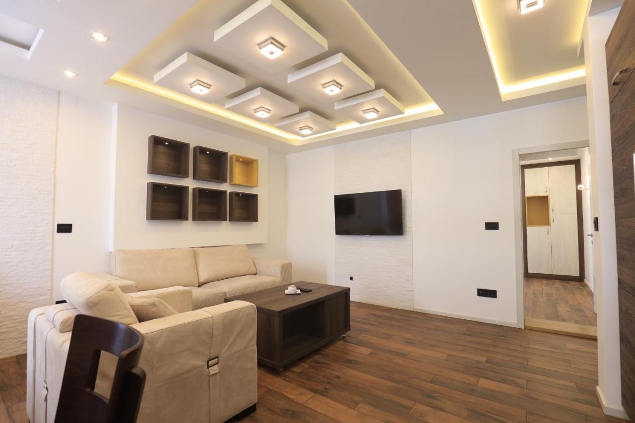 Bella Apartments Kruševac Eksteriør billede