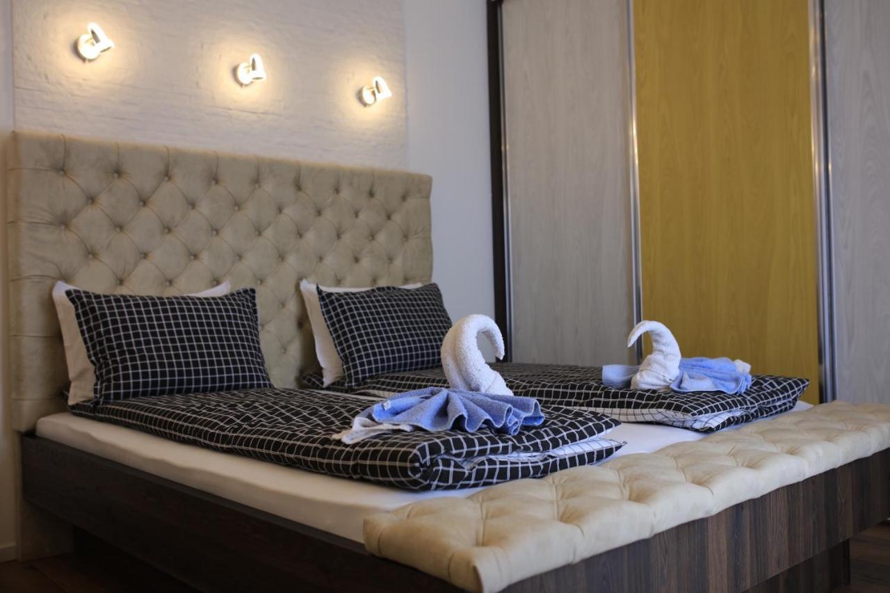 Bella Apartments Kruševac Eksteriør billede